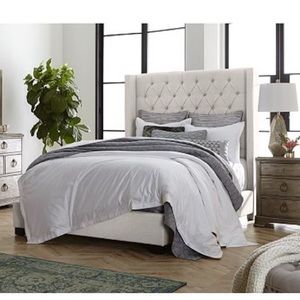 Meet your Posher, Scarlett